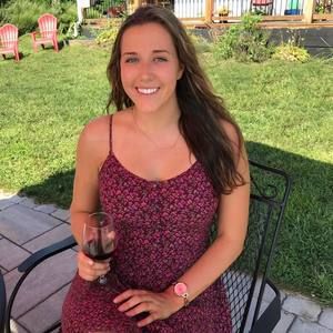 Meet your Posher, Anna